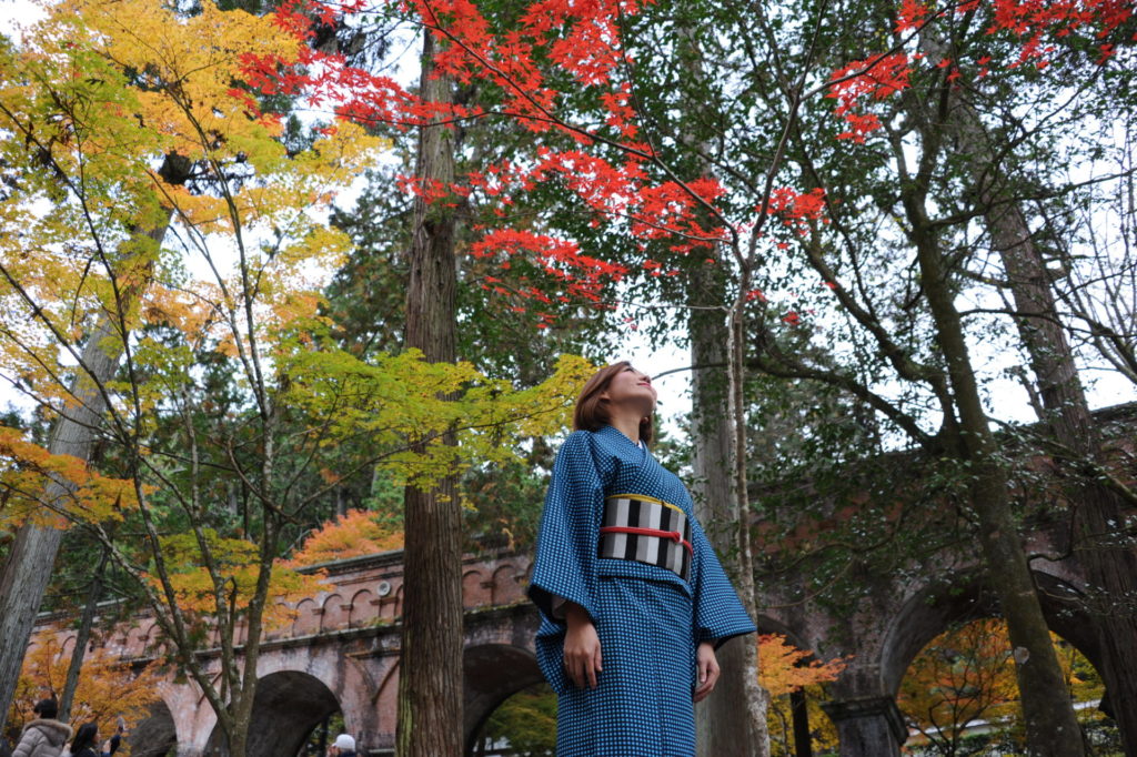 南禅寺水路閣の紅葉